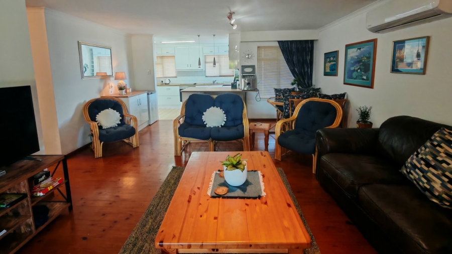 3 Bedroom Property for Sale in Hartenbos Central Western Cape